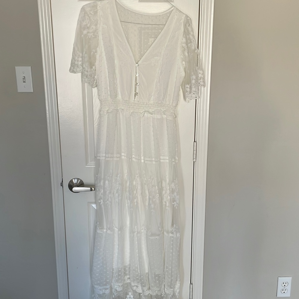Brand new long white for bride or bridal or maternity photo shoots